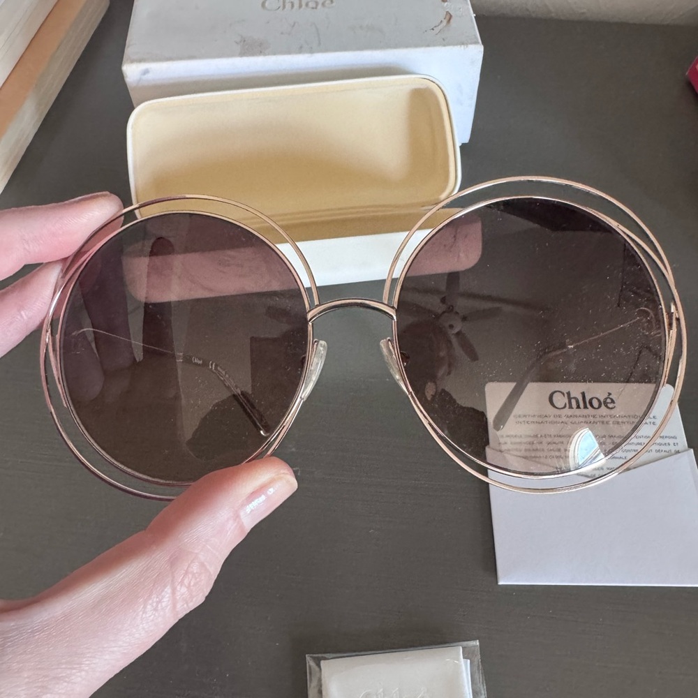 Chloé Round Double-Rim Sunglasses in Gold with Brown Lenses - Picture 4 of 4